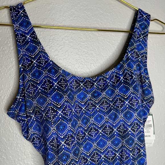 NWT Women's LL Bean one pice swimblock  swimwear Blue  size 12 R - Picture 6 of 9